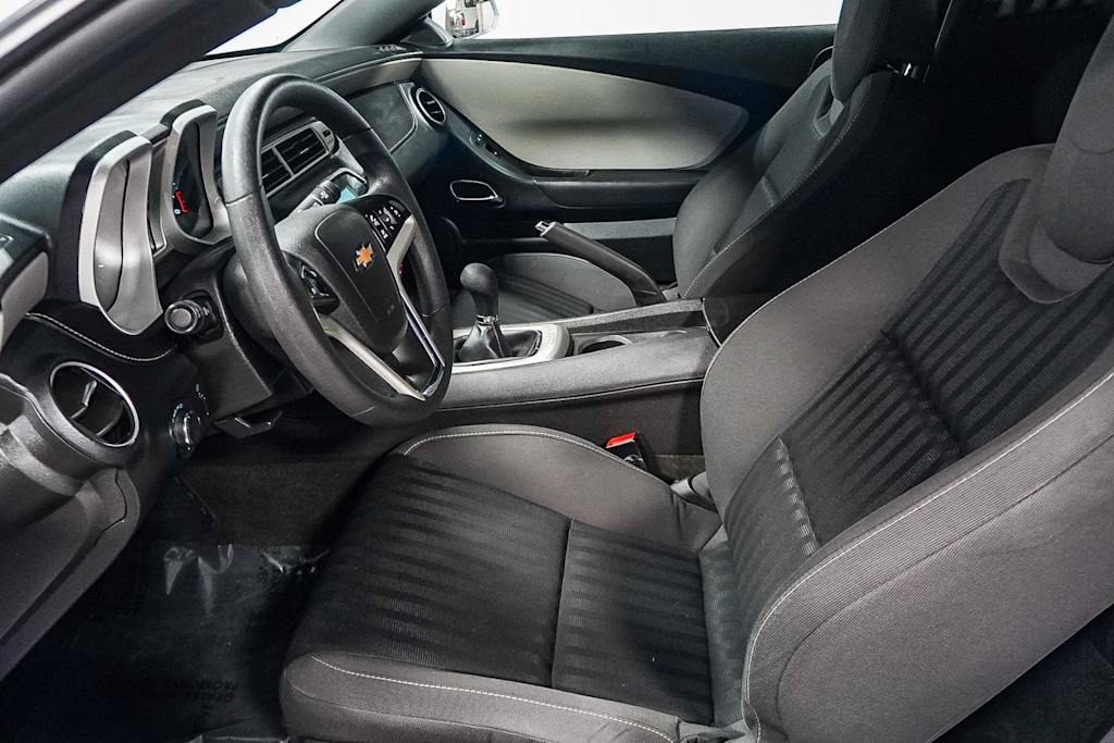 Thumbnail: 2015 Chevrolet Camaro - 11