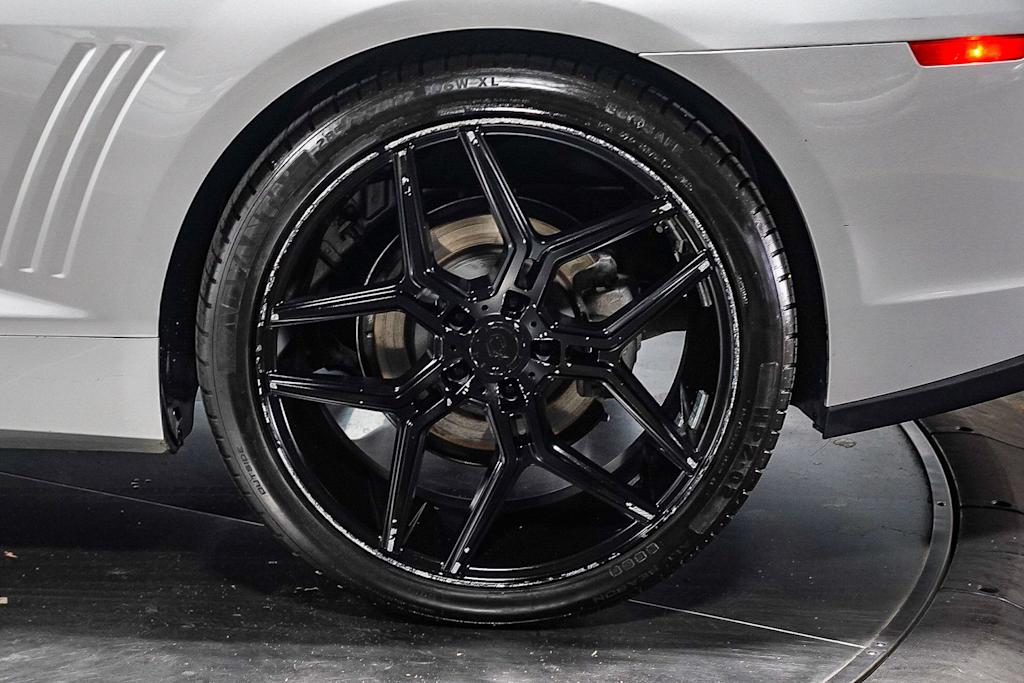 Thumbnail: 2015 Chevrolet Camaro - 20