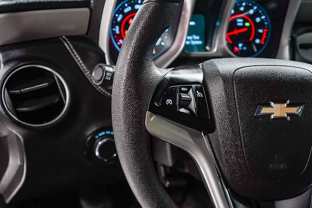 Thumbnail: 2015 Chevrolet Camaro - 22