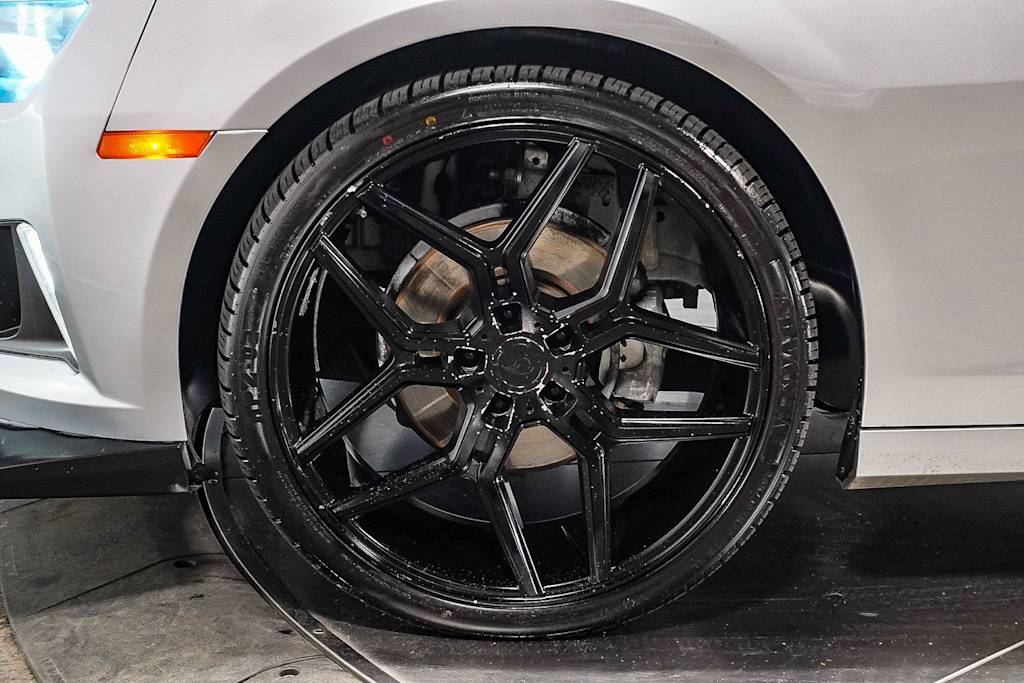 Thumbnail: 2015 Chevrolet Camaro - 7