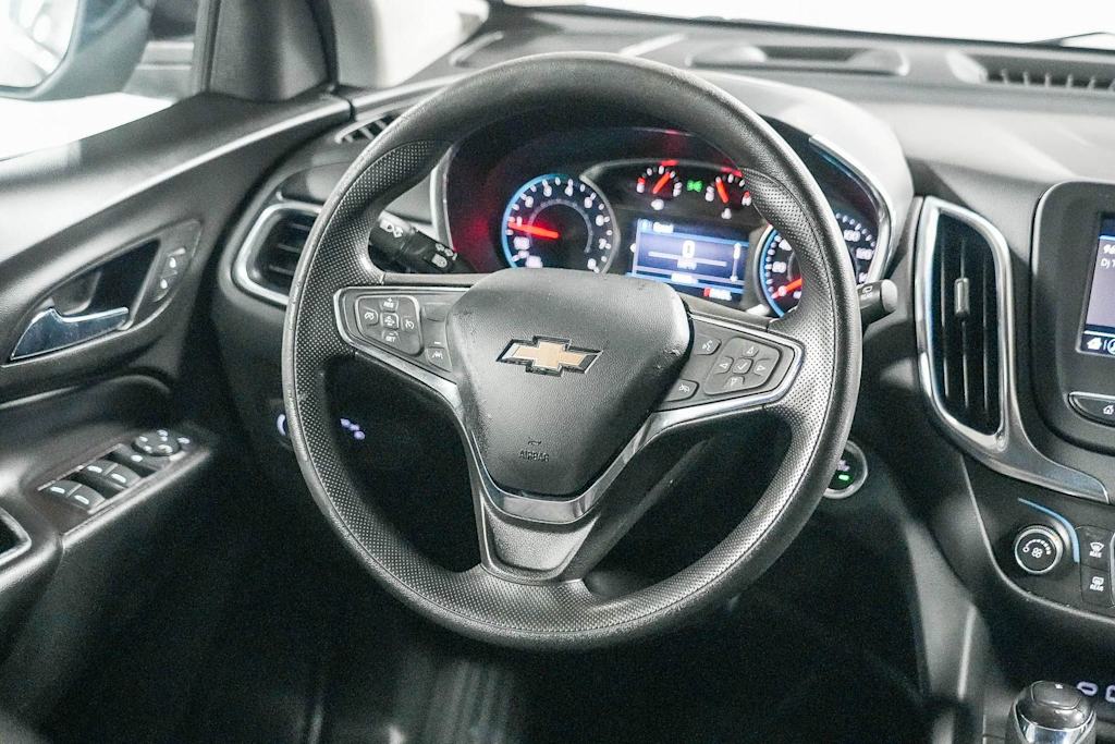 Thumbnail: 2021 Chevrolet Equinox - 9