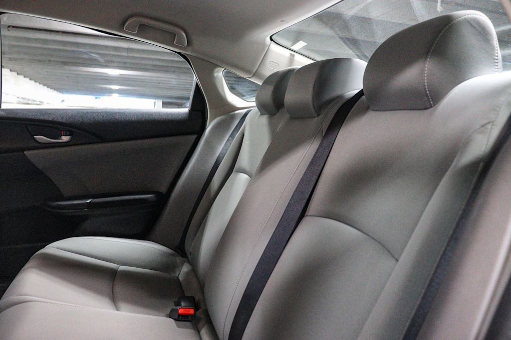 Thumbnail: 2017 Honda Civic - 10