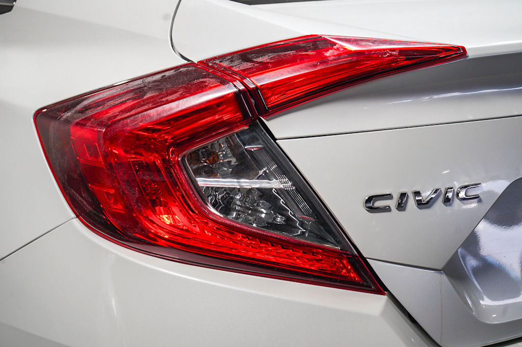 Thumbnail: 2020 Honda Civic - 19