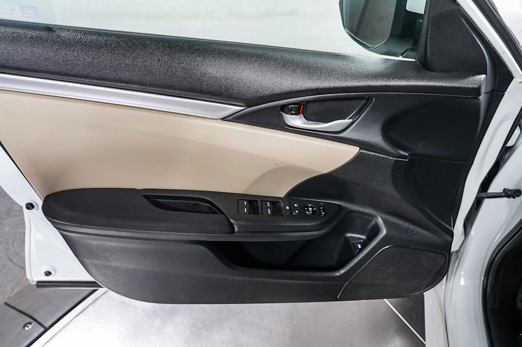 Thumbnail: 2020 Honda Civic - 24