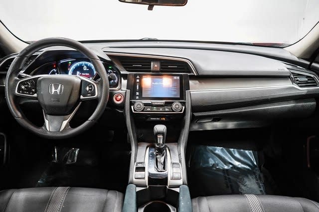 Thumbnail: 2016 Honda Civic - 2