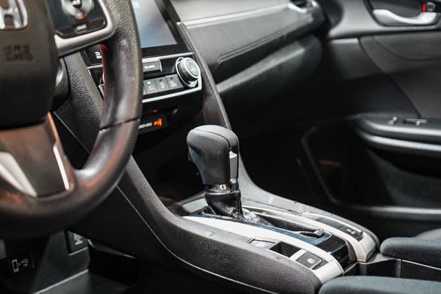 Thumbnail: 2016 Honda Civic - 15
