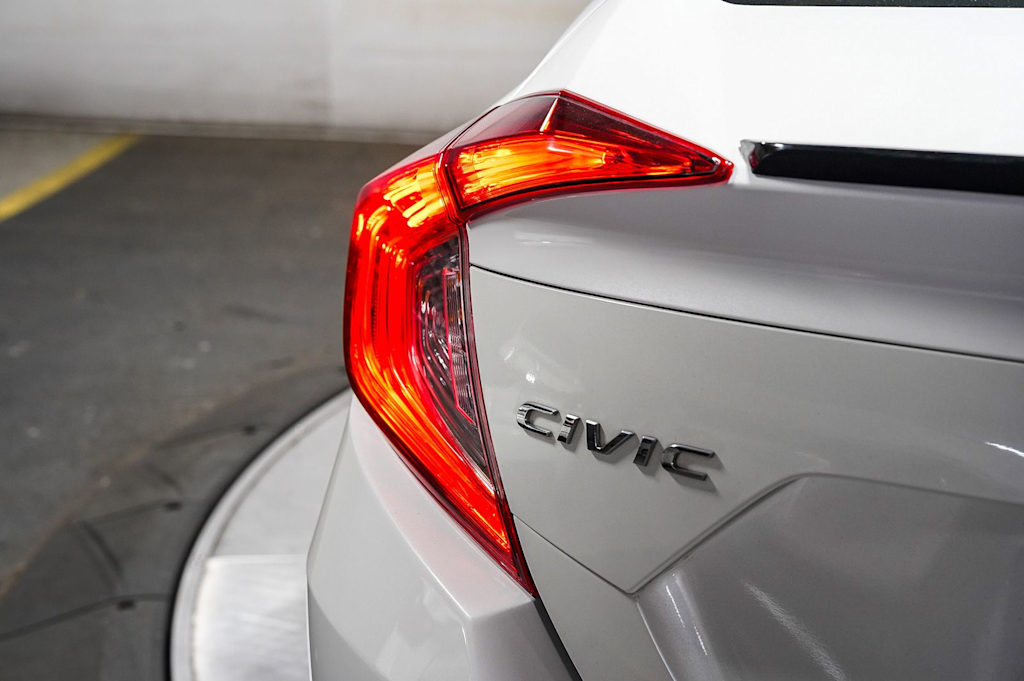 Thumbnail: 2020 Honda Civic - 23