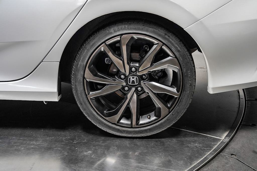 Thumbnail: 2020 Honda Civic - 22