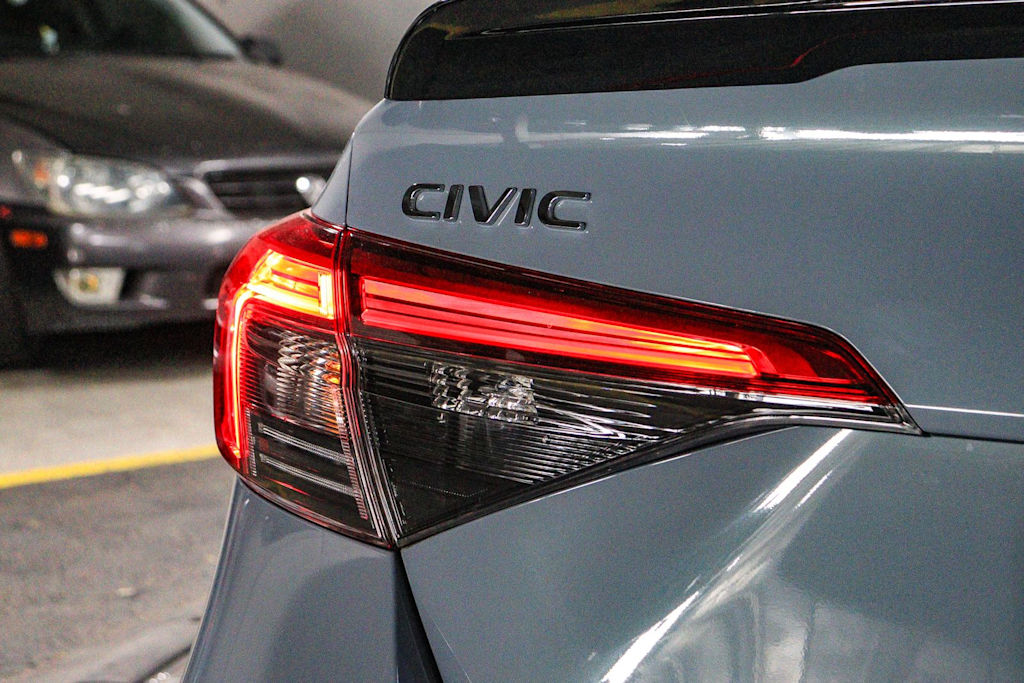 Thumbnail: 2023 Honda Civic - 24