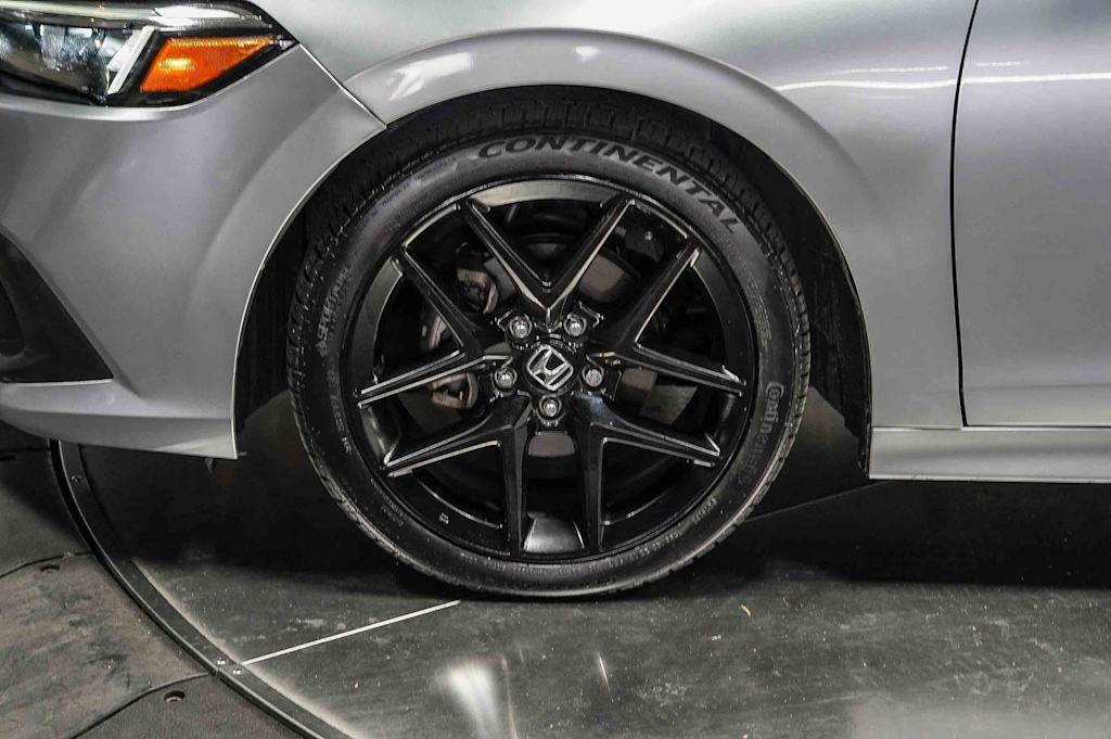 Thumbnail: 2023 Honda Civic - 6
