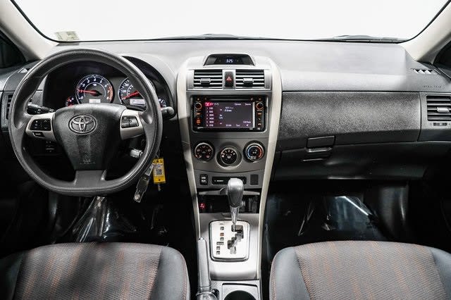 2013 Toyota Corolla S 2