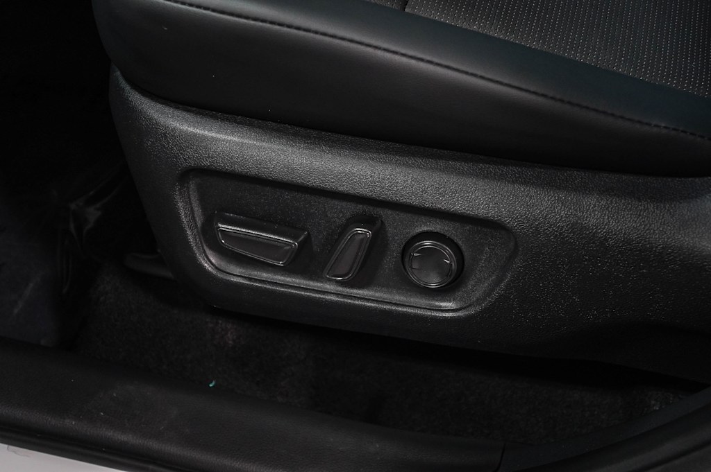 Thumbnail: 2026 Toyota RAV4 - 26