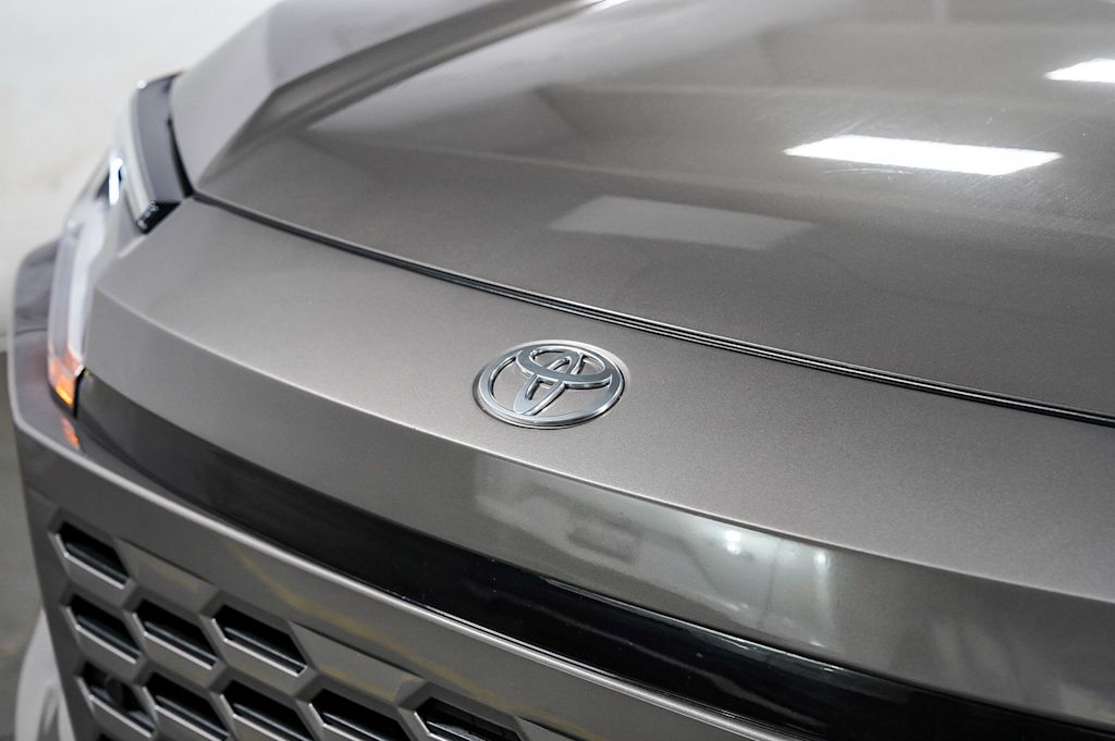 Thumbnail: 2026 Toyota RAV4 - 6