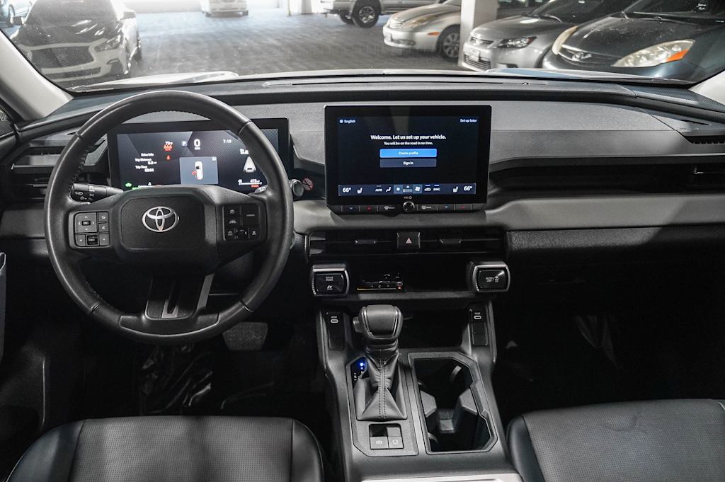 Thumbnail: 2026 Toyota RAV4 - 2