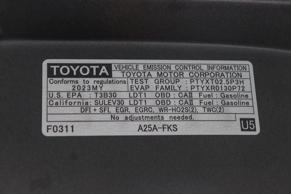 Thumbnail: 2023 Toyota RAV4 - 17