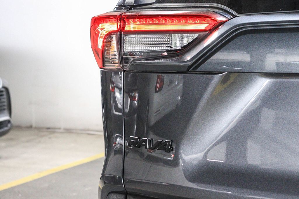 Thumbnail: 2025 Toyota RAV4 - 22