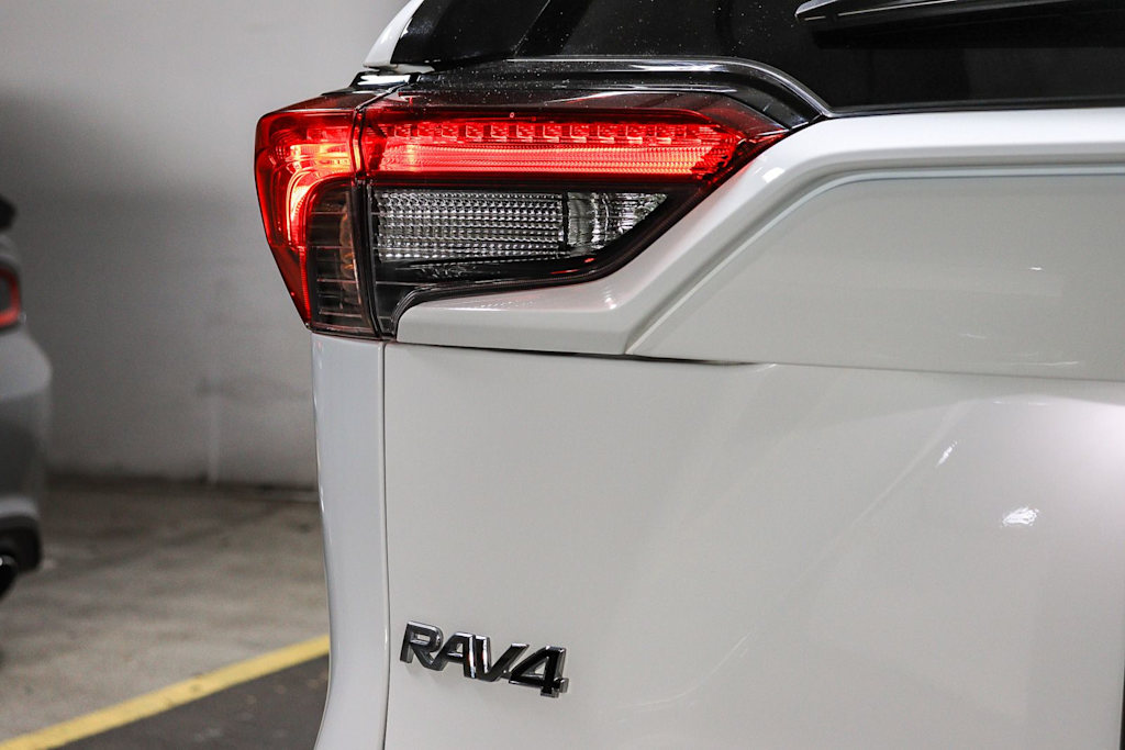 Thumbnail: 2024 Toyota RAV4 - 24