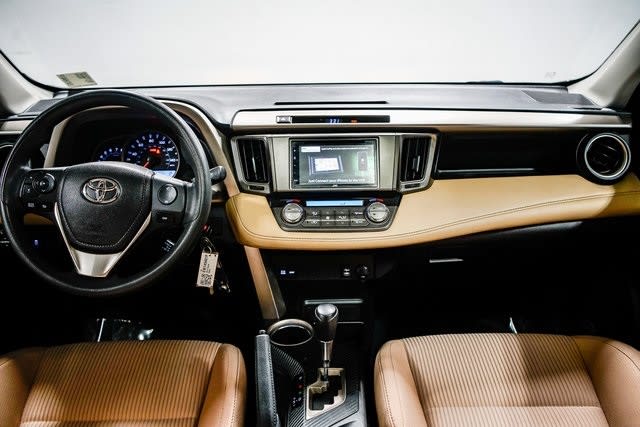 Thumbnail: 2014 Toyota RAV4 - 2