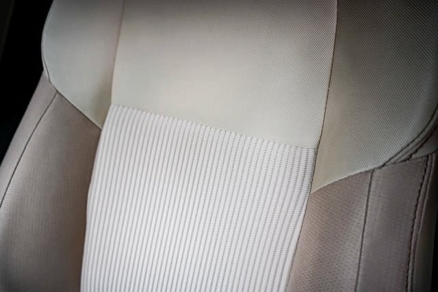 Thumbnail: 2014 Toyota RAV4 - 31