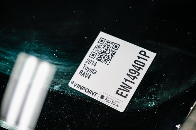 Thumbnail: 2014 Toyota RAV4 - 17