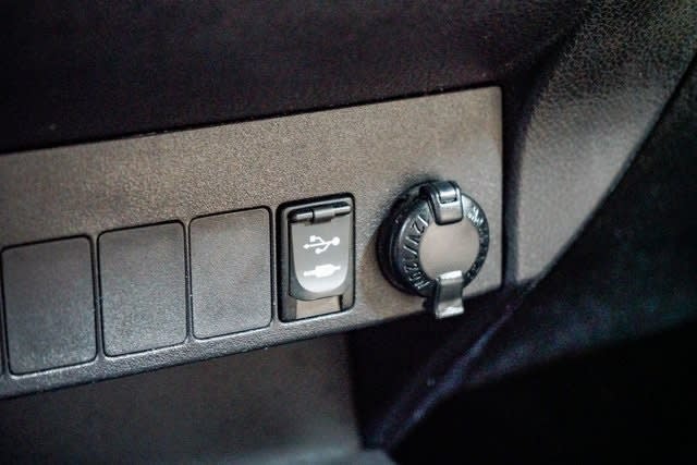 Thumbnail: 2014 Toyota RAV4 - 28