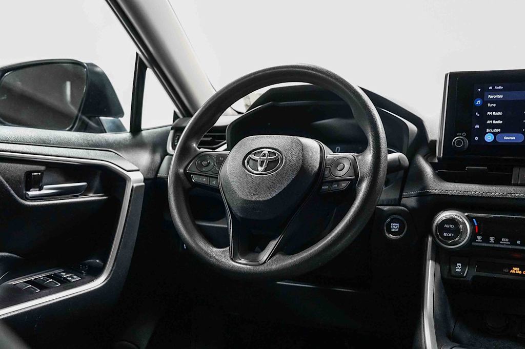 Thumbnail: 2024 Toyota RAV4 - 12