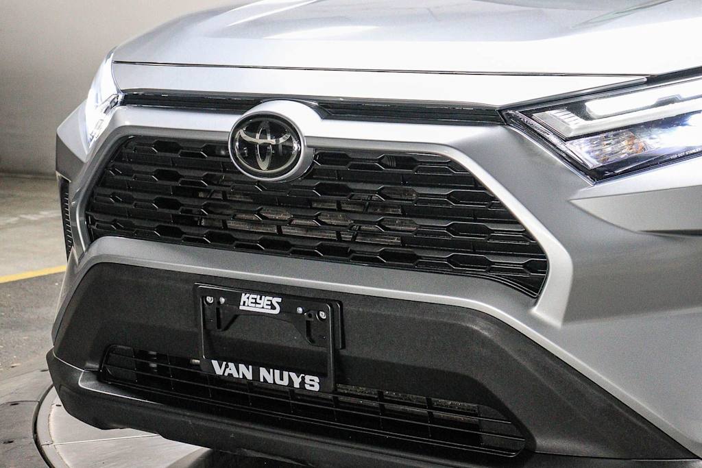 Thumbnail: 2024 Toyota RAV4 - 12