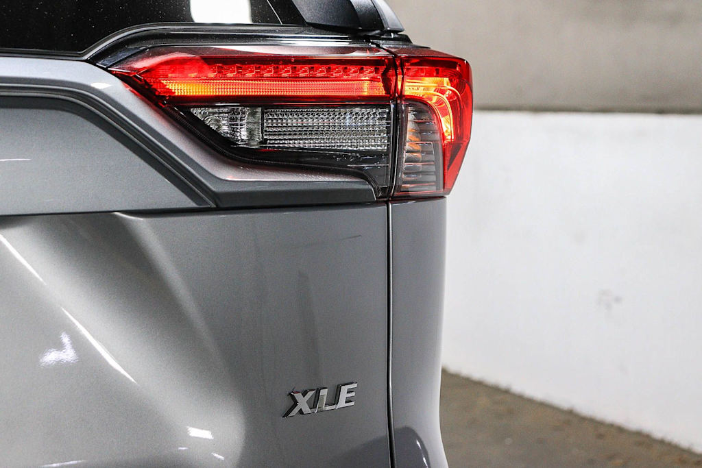 Thumbnail: 2024 Toyota RAV4 - 23