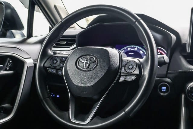 2021 Toyota RAV4 Limited 13