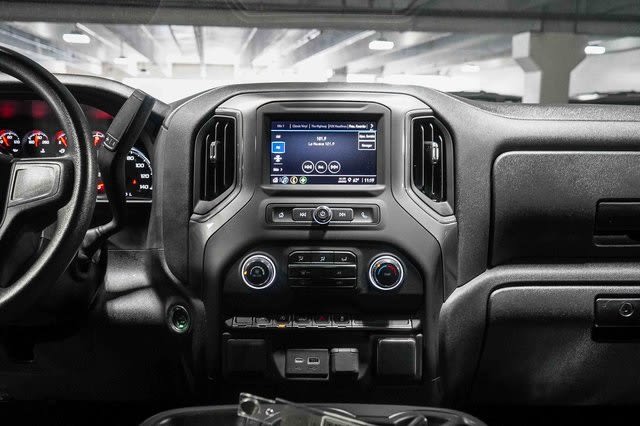 Thumbnail: 2023 Chevrolet Silverado 1500 - 13