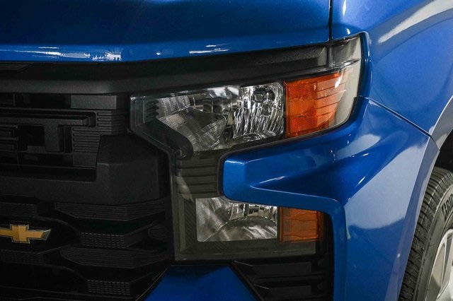 Thumbnail: 2023 Chevrolet Silverado 1500 - 18