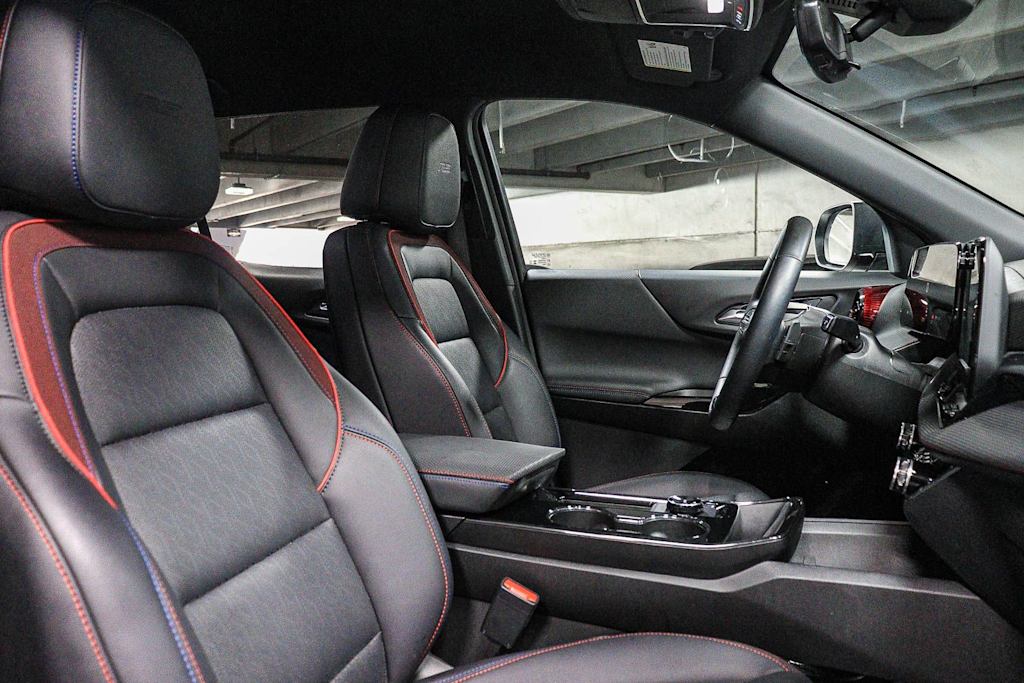 Thumbnail: 2025 Chevrolet Equinox - 9