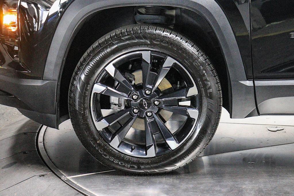 Thumbnail: 2025 Chevrolet Equinox - 6