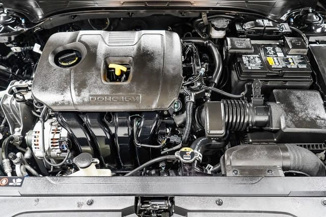 Thumbnail: 2023 Kia Forte - 8