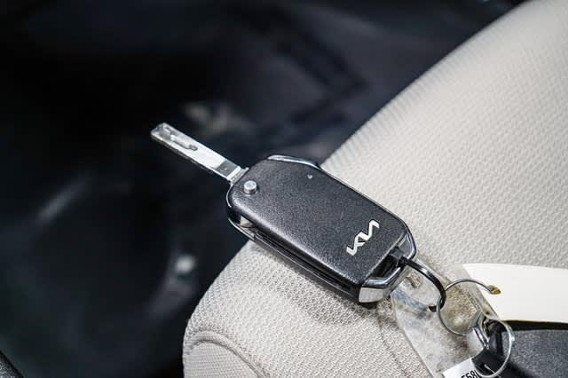 Thumbnail: 2023 Kia Forte - 18