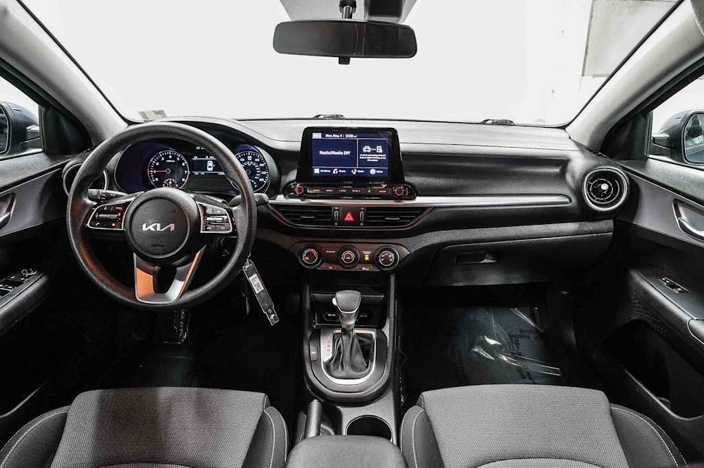 Thumbnail: 2023 Kia Forte - 2