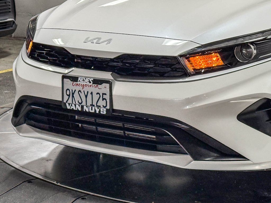 Thumbnail: 2024 Kia Forte - 22
