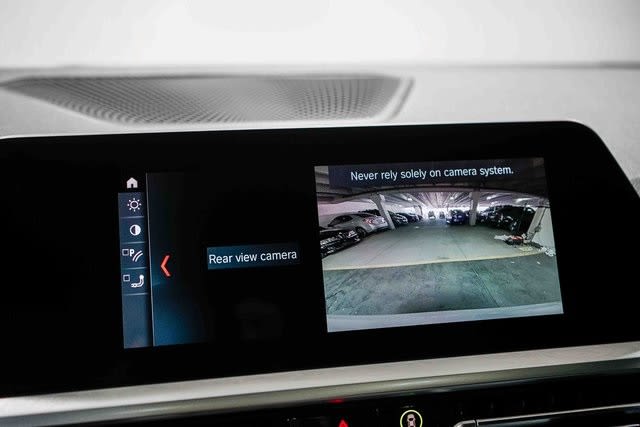 Thumbnail: 2020 BMW 3 Series - 27