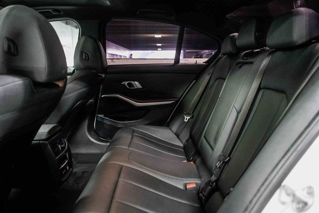 Thumbnail: 2020 BMW 3 Series - 10