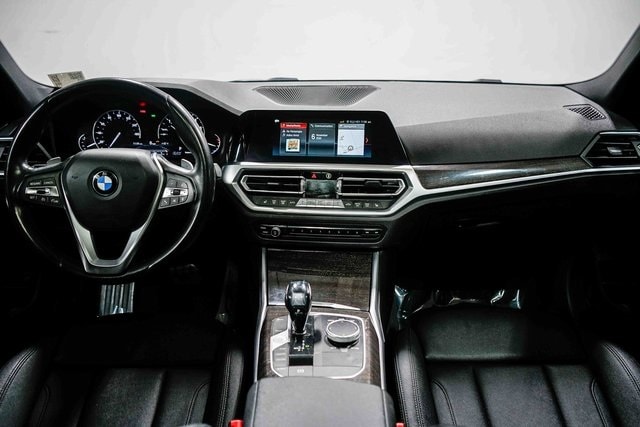 Thumbnail: 2020 BMW 3 Series - 2