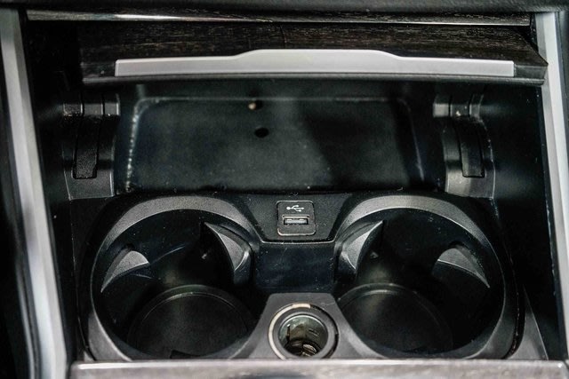 Thumbnail: 2020 BMW 3 Series - 6