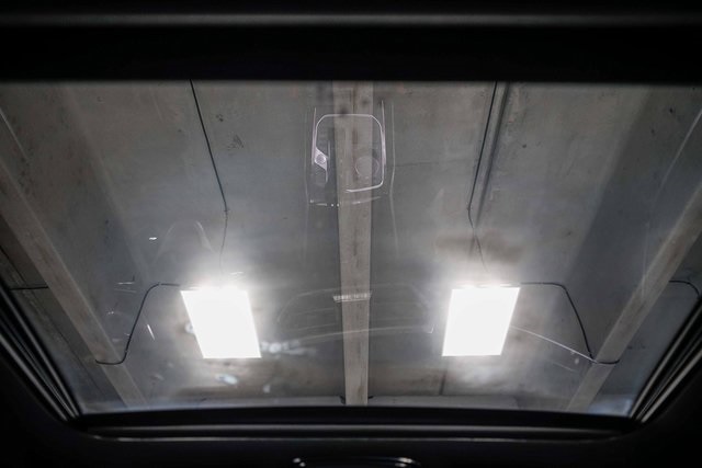 Thumbnail: 2020 BMW 3 Series - 23