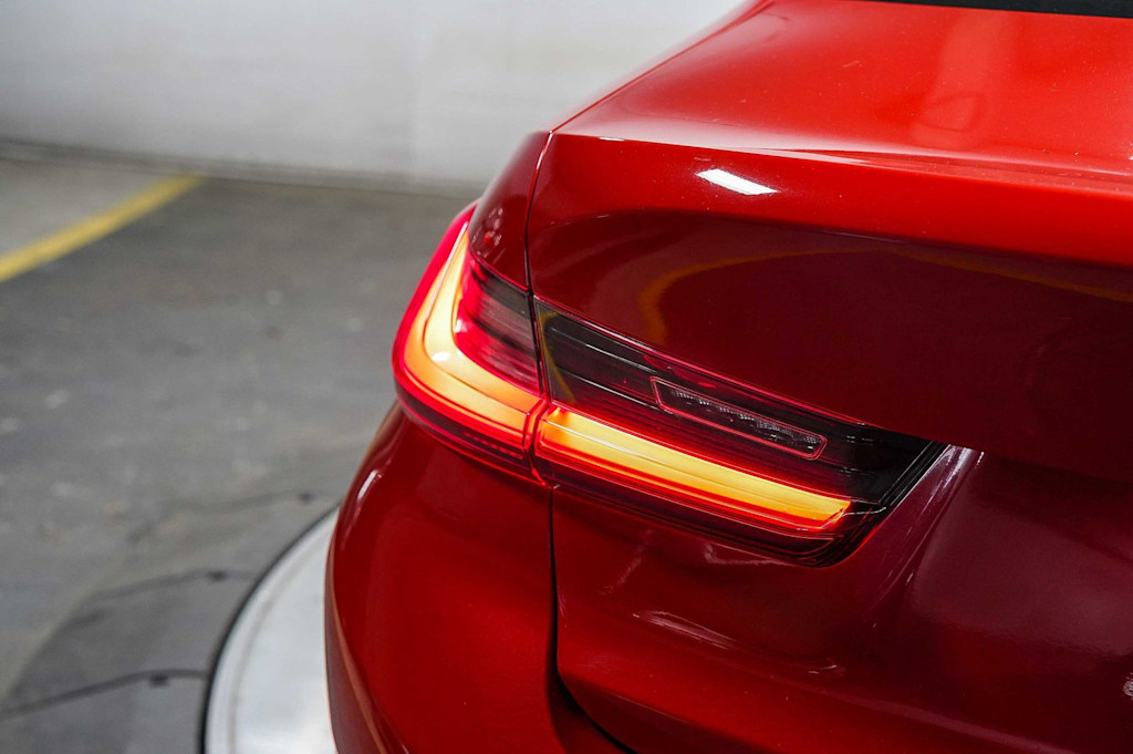 Thumbnail: 2021 BMW 3 Series - 23