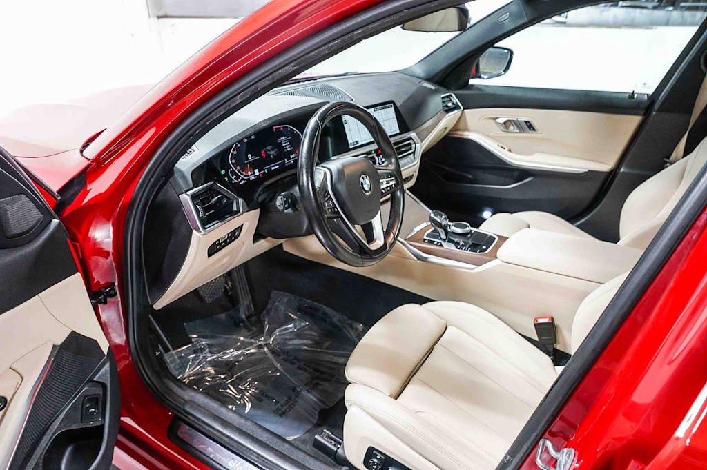 Thumbnail: 2021 BMW 3 Series - 13