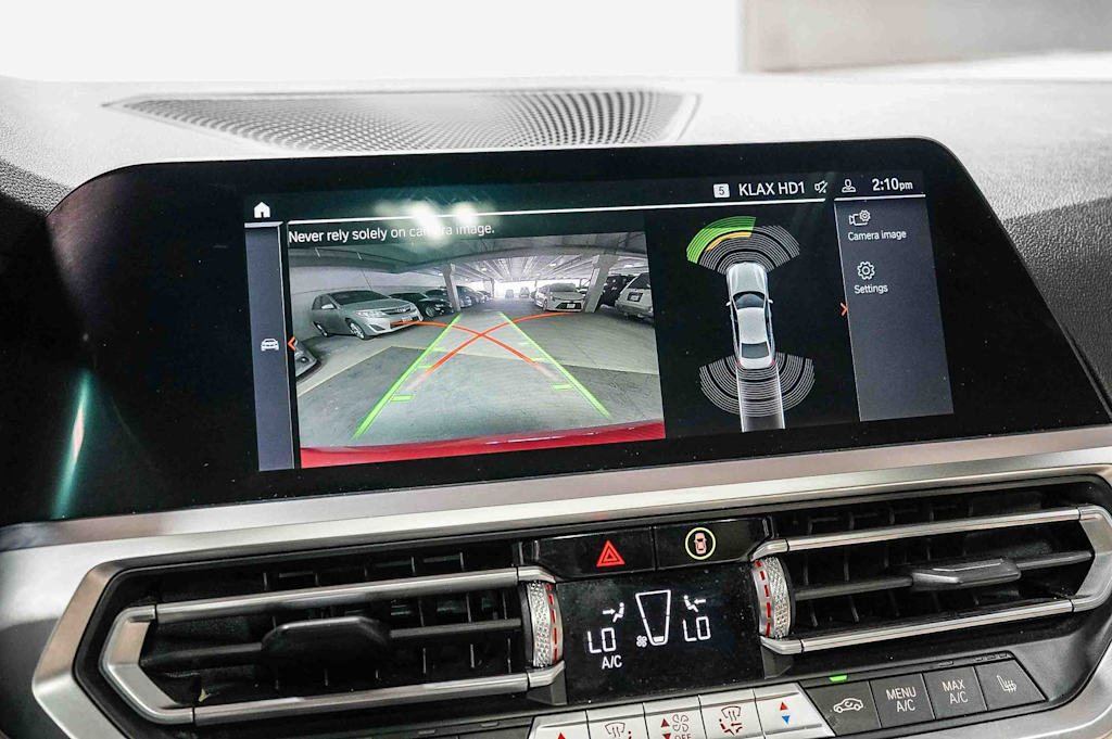 Thumbnail: 2021 BMW 3 Series - 28