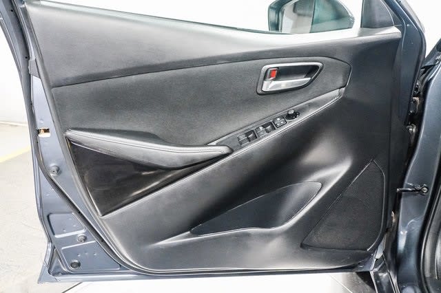 2018 Toyota Yaris iA Base 25