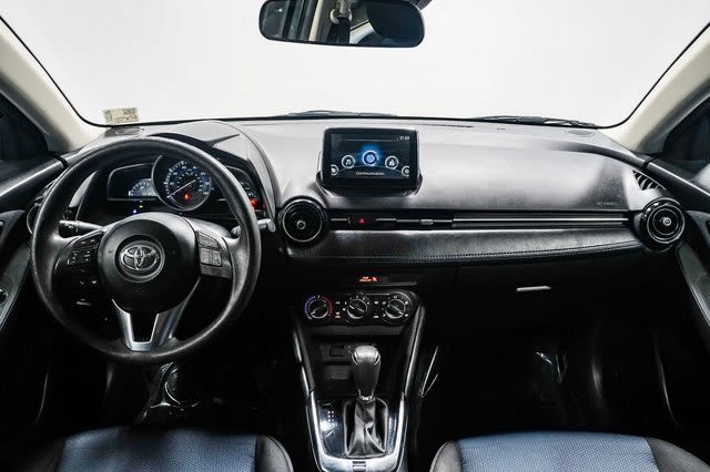 2018 Toyota Yaris iA Base 2