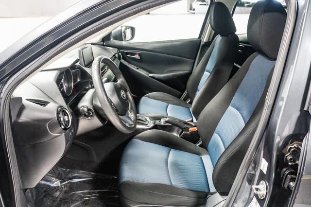 2018 Toyota Yaris iA Base 10