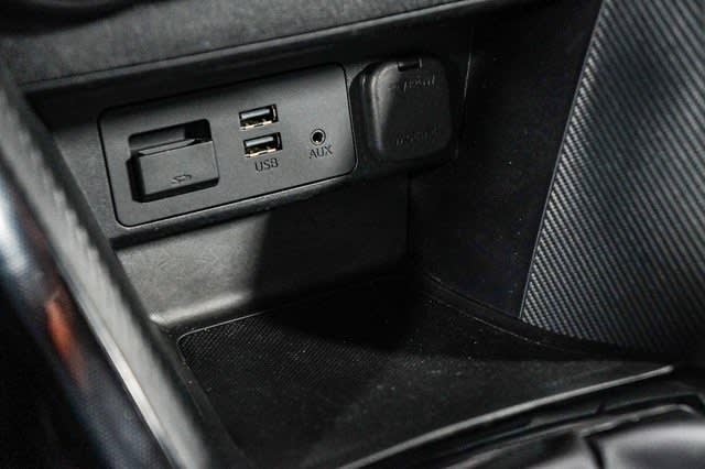 2018 Toyota Yaris iA Base 27