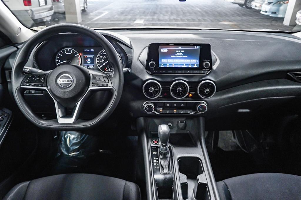 Thumbnail: 2021 Nissan Sentra - 2
